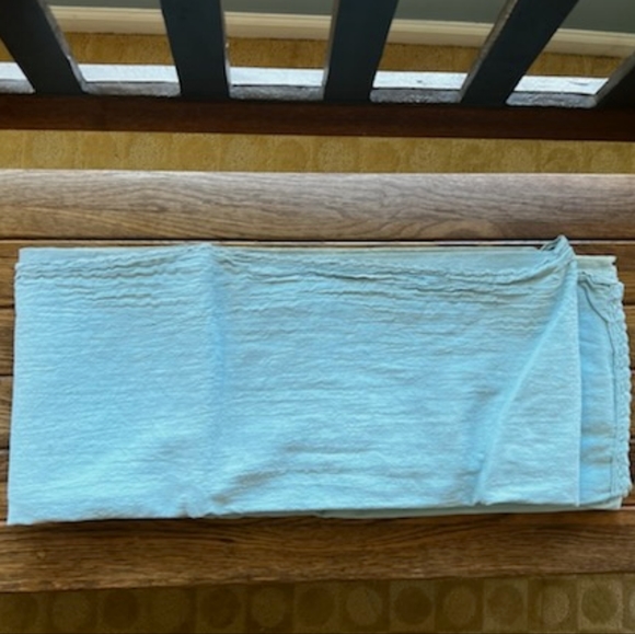 PIU BELLE SHABBY CHIC  BLUE LINEN COTTON TABLECOTH NWT 60X104 - Picture 3 of 16